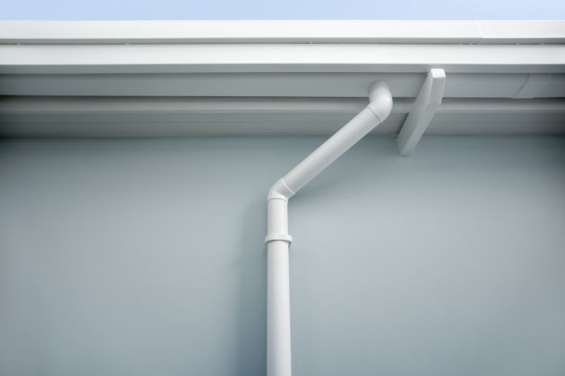 Seamless Gutters Replacement